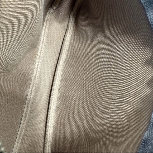 Louis Vuitton Accessories Pouch - Picture 11 of 11